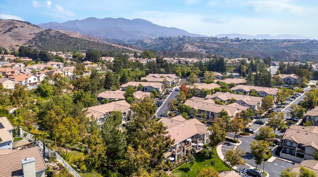 149 Chaumont Cir, El Toro CA  92610-2354 exterior