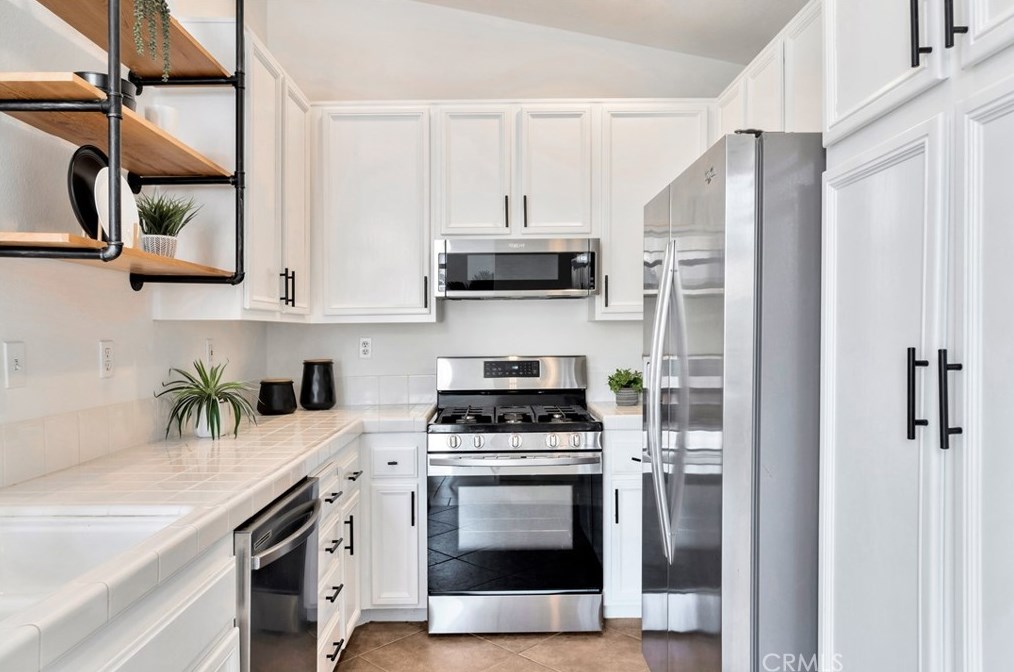 149 Chaumont Cir, El Toro CA  92610-2354 exterior