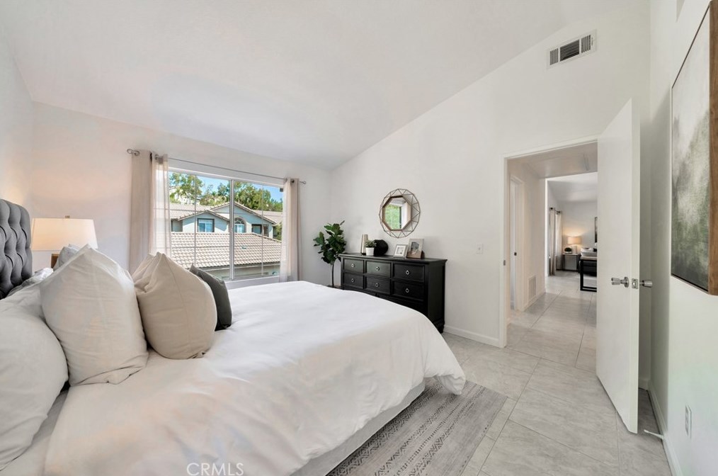149 Chaumont Cir, El Toro CA  92610-2354 exterior