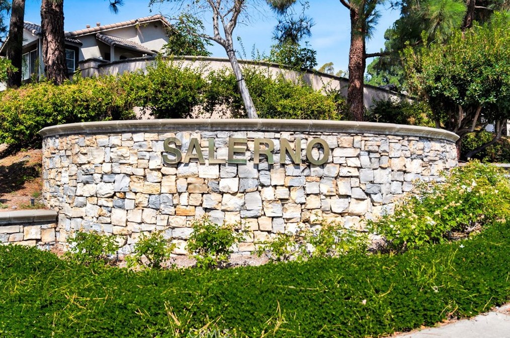 149 Chaumont Cir, El Toro CA  92610-2354 exterior