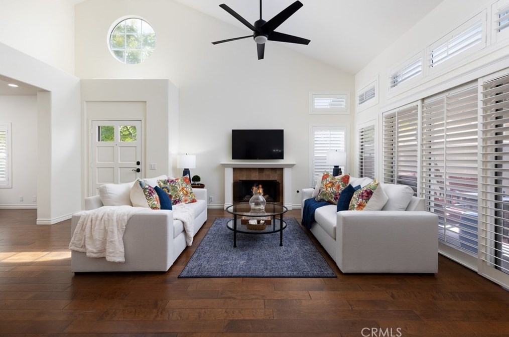 17 Calle Del Norte, Trabuco Canyon, CA 92688