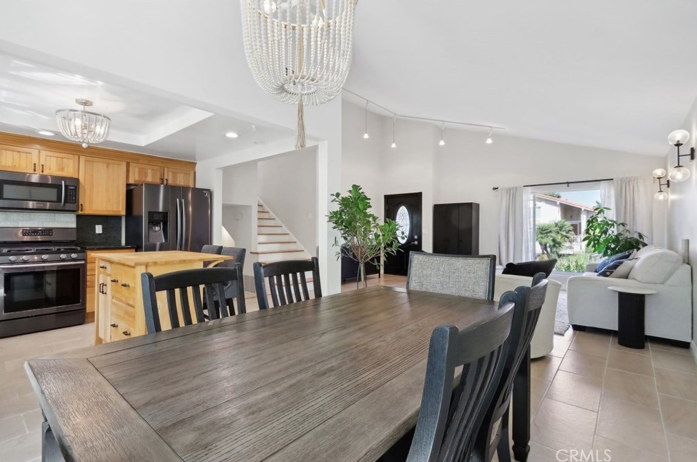 3552 Sego St, Irvine CA 92606-2624 exterior