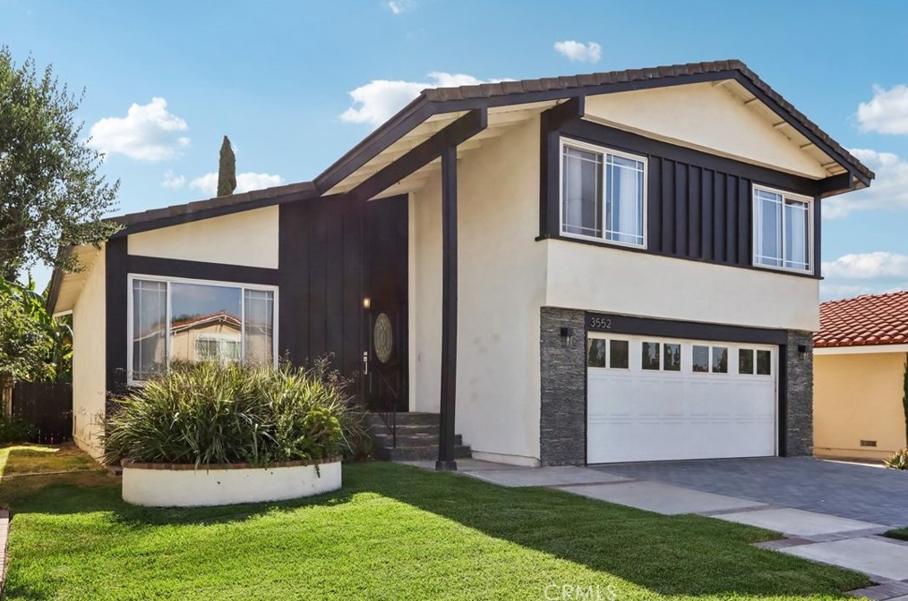 3552 Sego St, Irvine, CA 92606-2622