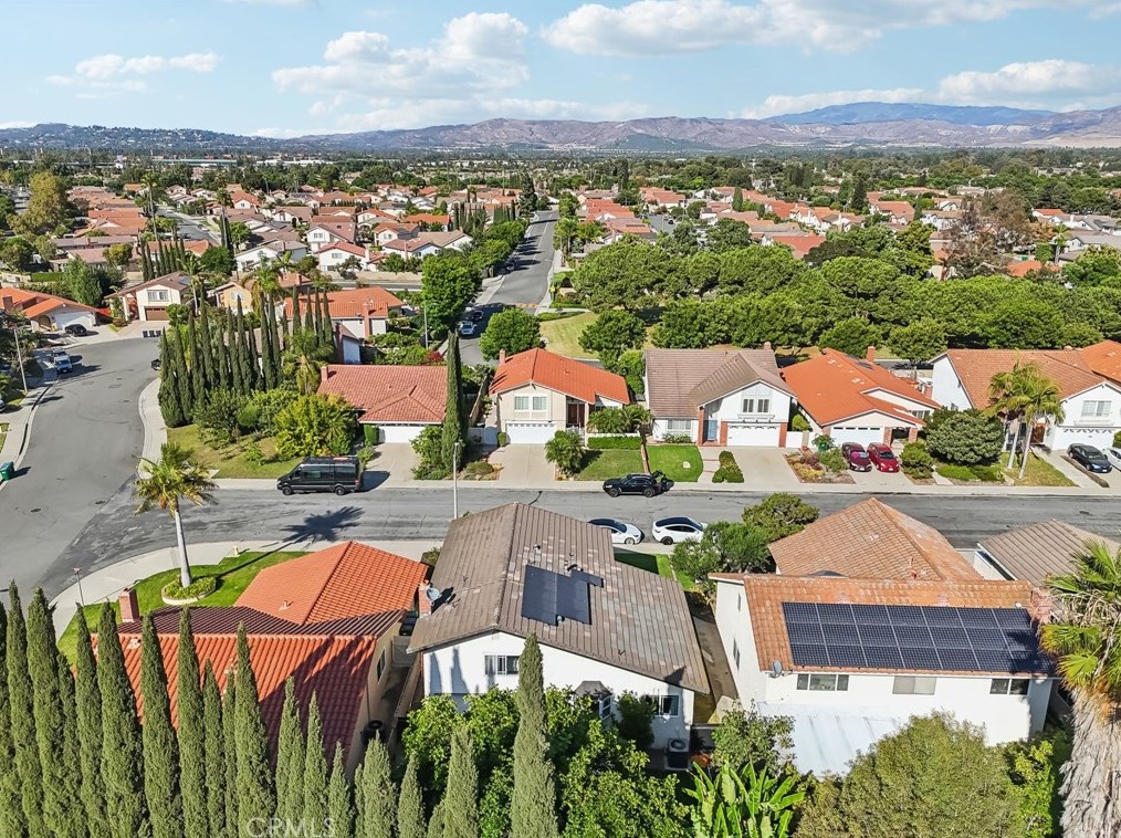 3552 Sego St, Irvine CA 92606-2624 exterior