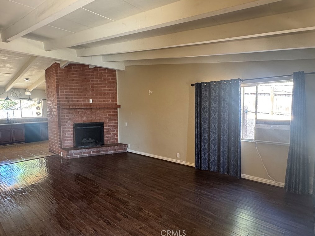 245 Houston Dr, Thousand Oaks, CA 91360