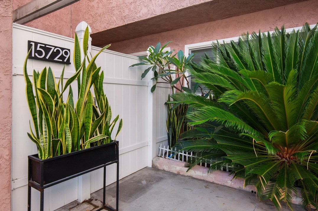 15729 Larch Ave #2, Lawndale, CA 90260