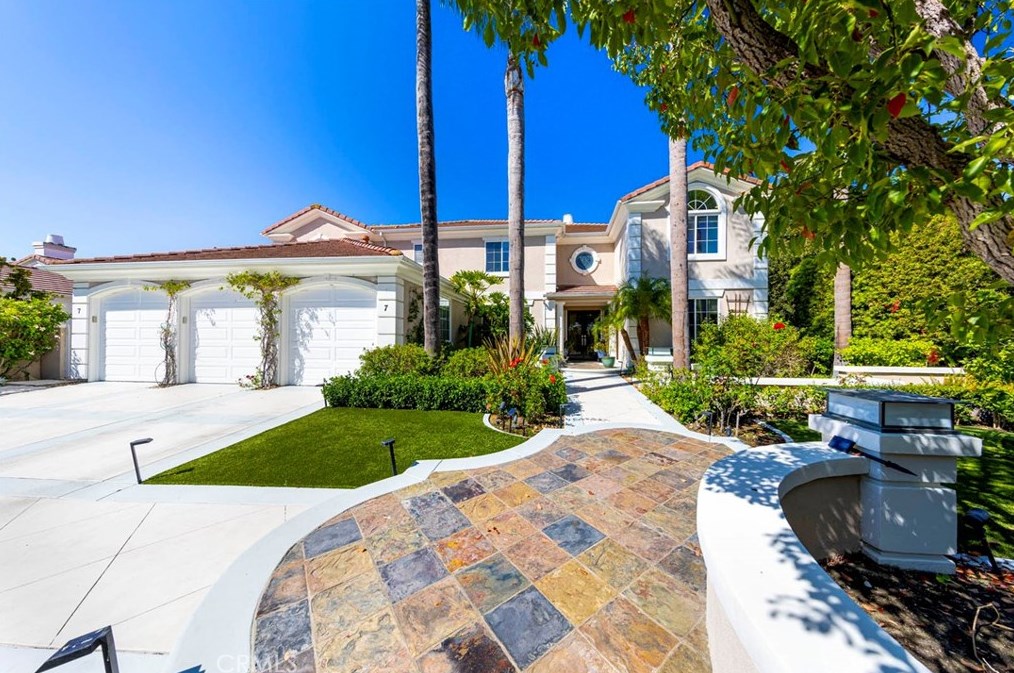 7 Cherry Hills Dr, Trabuco Canyon, CA 92679