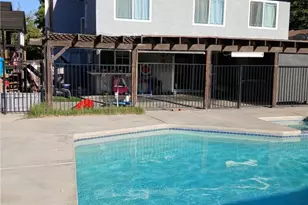 44511 E Fenhold St, Lancaster, CA 93535 - Photo 4