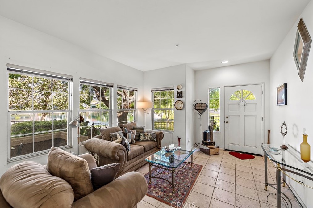 115 Montana Del Lago Dr, Trabuco Canyon, CA 92688