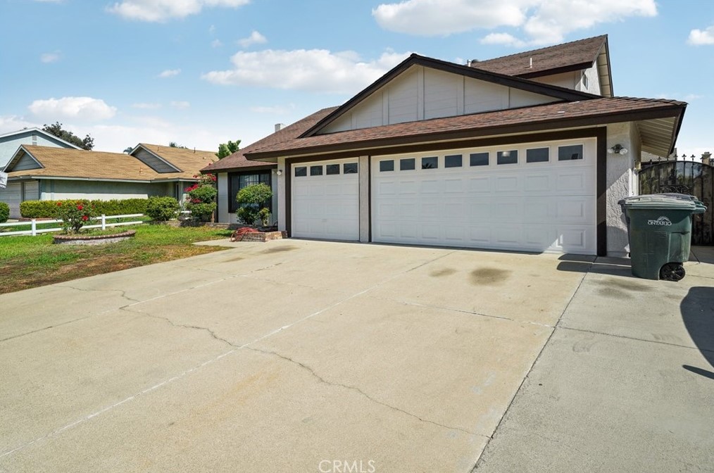 1324 N Hacienda Dr, Ontario, CA 91764