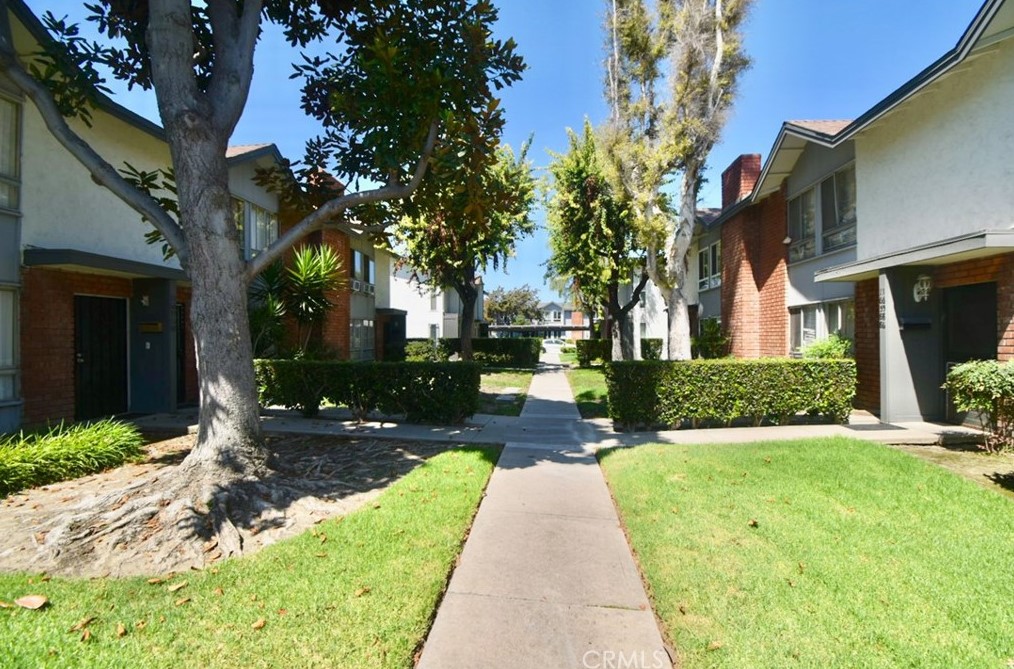 16578 Montego Way, Tustin, CA 92780-4127