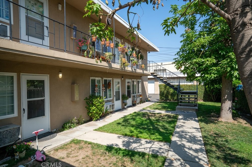 2119 E Westport Dr, Anaheim, CA 92806