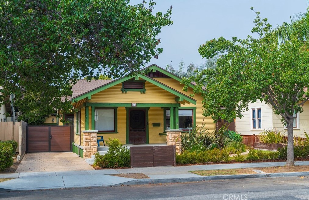 375 Orizaba Ave, Long Beach, CA 90814