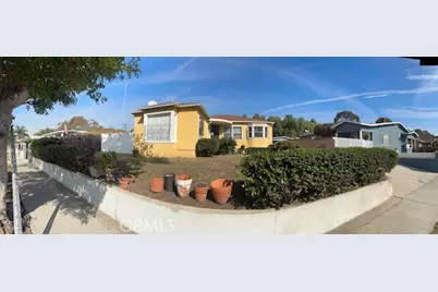 315 E 118th Street, Los Angeles, CA 90061 - Photo 8
