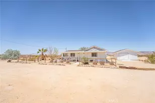 290 Bluegrass Rd, 29 Palms MCB, CA 92277 - Photo 2