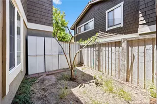 213 Springview, Irvine, CA 92620 - Photo 24