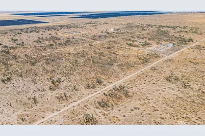 15500 W B-8 Avenue, Fairmont, CA 93536 - Photo 16