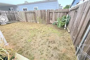 20701 Beach Blvd, Huntington Beach, CA 92648 - Photo 18