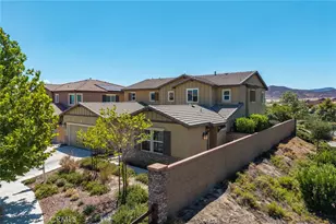 29665 Gypsy Canyon Cir, Menifee, CA 92584 - Photo 2