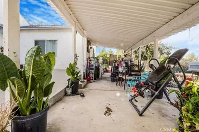 27068 Jarvis Street, Perris, CA 92570 - Photo 12