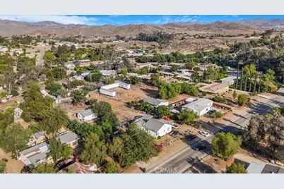 27068 Jarvis Street, Perris, CA 92570 - Photo 16