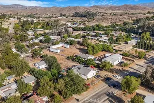 27068 Jarvis St, Perris, CA 92570 - Photo 16