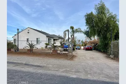 27068 Jarvis Street, Perris, CA 92570 - Photo 2