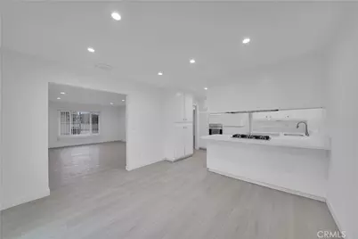 16722 Goldenwest Street, Huntington Beach, CA 92647 - Photo 6