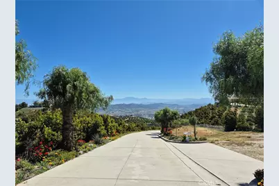 37305 Calle De Lobo, Murrieta, CA 92562 - Photo 8