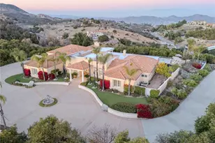 37305 Calle De Lobo, Murrieta, CA 92562 - Photo 42