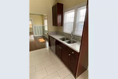 1331 Atlantic Avenue, Long Beach, CA 90813 - Photo 8