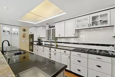 300 Anderson Drive, Hemet, CA 92544 - Photo 22