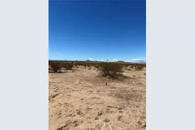 1 Solan Drive, California City, CA 93505 - Photo 6