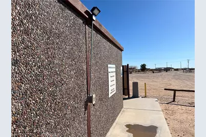 1 Solan Drive, California City, CA 93505 - Photo 30