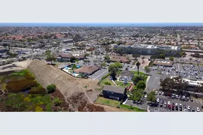 18723 Chapel Lane, Huntington Beach, CA 92646 - Photo 48