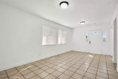 125 W Tichenor Street, Compton, CA 90220 - Photo 4