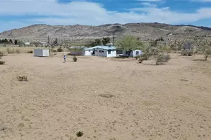2674 Chapton Ln, Landers, CA 92285 - Photo 2