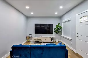 408 S Flower St, Santa Ana, CA 92703 - Photo 4