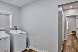 408 S Flower St, Santa Ana, CA 92703 - Photo 30