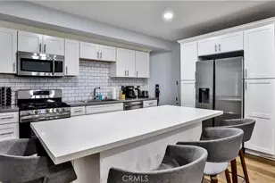 408 S Flower St, Santa Ana, CA 92703 - Photo 8