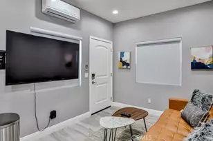 408 S Flower St, Santa Ana, CA 92703 - Photo 42