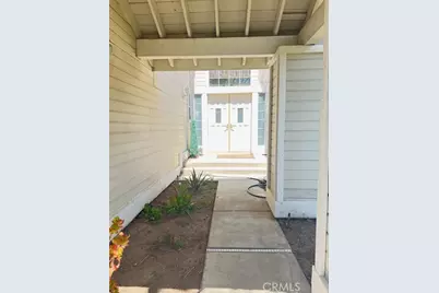 2899 Amber Drive, Corona, CA 92882 - Photo 2