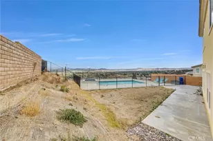 2575 Sierra Bella Dr, Corona, CA 92882 - Photo 46