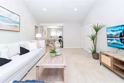 306 Streamwood, Irvine, CA 92620 - Photo 8