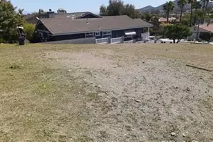 22720 Blue Teal, Canyon Lake, CA 92587 - Photo 6