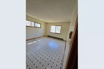 16631 Patricia Avenue, Montague, CA 96064 - Photo 2