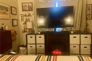 320 Metropole Ave, Avalon, CA 90704 - Photo 8