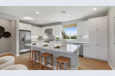 26676 Blue Hills Loop, Valencia, CA 91381 - Photo 2