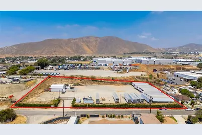 2725 Hall Avenue, Jurupa Valley, CA 92509 - Photo 2