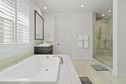 117 Cruiser, Irvine, CA 92618 - Photo 40